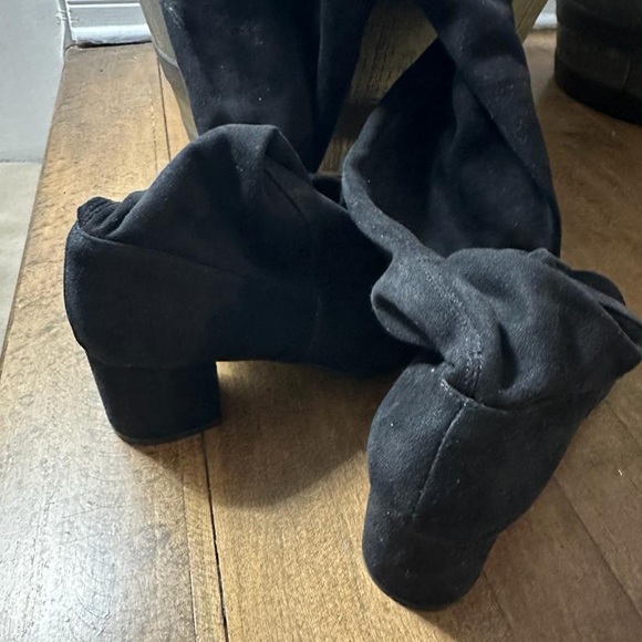 Knee high velvet boots - Picture 6 of 7